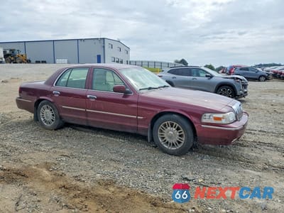 Czwarte zdjęcie samochodu z boku: 2008 MERCURY GRAND MARQUIS LS VIN:2MEHM75V68X641797 - miniatura