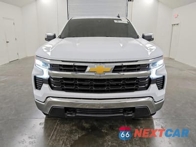 Piąte zdjęcie samochodu w środku: 2025 CHEVROLET SILVERADO K1500 LT-L VIN:1GCPKKEKXSZ310623 - miniatura