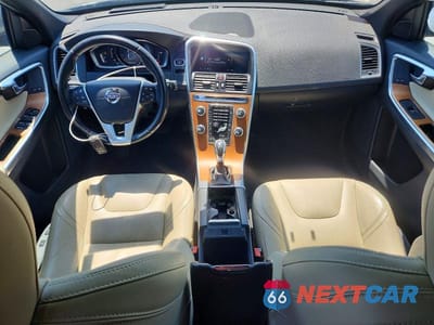 Zdjęcie 8 z 13 samochodu: 2016 VOLVO XC60 T6 PLATINUM VIN:YV449MRM2G2888766 - miniatura