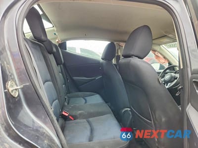Zdjęcie 10 z 12 samochodu: 2018 TOYOTA YARIS IA BASE VIN:3MYDLBYV6JY323174 - miniatura