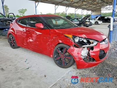Czwarte zdjęcie samochodu z boku: 2016 HYUNDAI VELOSTER BASE VIN:KMHTC6AD3GU253501 - miniatura