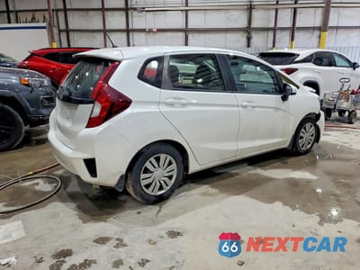 Trzecie zdjęcie samochodu z tyłu: 2016 HONDA FIT LX VIN:JHMGK5H57GX025533 - miniatura