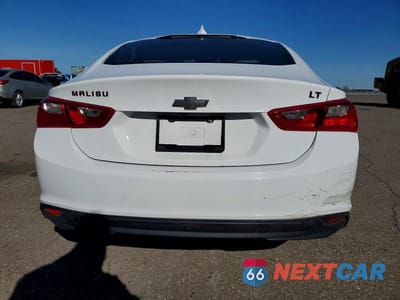 Zdjęcie 6 z 12 samochodu: 2016 CHEVROLET MALIBU LT VIN:1G1ZE5ST3GF348520 - miniatura