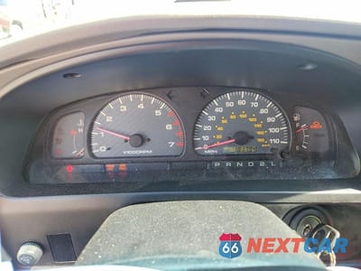 Zdjęcie 9 z 12 samochodu: 2001 TOYOTA 4RUNNER SR5 VIN:JT3GN86R610216476 - miniatura