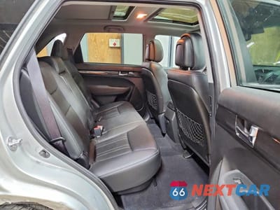 Zdjęcie 11 z 13 samochodu: 2013 KIA SORENTO EX VIN:5XYKUDA23DG371481 - miniatura