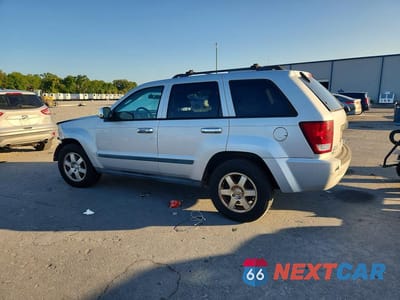 Drugie zdjęcie samochodu z przodu: 2009 JEEP GRAND CHEROKEE LAREDO VIN:1J8GR48K99C521417 - miniatura