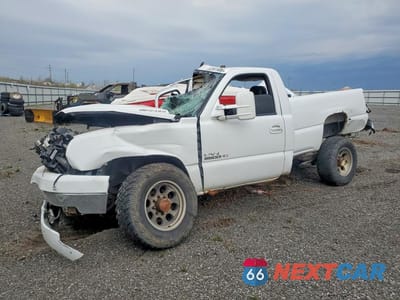 2003 CHEVROLET SILVERADO K1500 1GCHK24133E270858 - główne zdjęcie licytacji z USA - miniatura