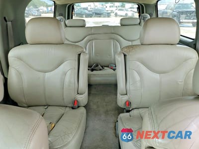 Zdjęcie 10 z 13 samochodu: 2000 GMC YUKON XL VIN:3GKEC16T1YG166026 - miniatura