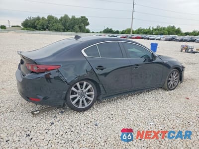 Trzecie zdjęcie samochodu z tyłu: 2020 MAZDA 3 SELECT VIN:3MZBPACL5LM132864 - miniatura