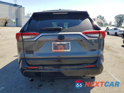 Zdjęcie 6 z 13 samochodu: 2023 TOYOTA RAV4 PRIME XSE VIN:JTMEB3FV0PD144056 - miniatura
