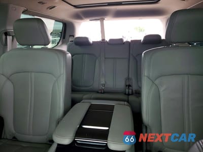 Zdjęcie 10 z 13 samochodu: 2022 JEEP GRAND WAGONEER SERIES I VIN:1C4SJVEJXNS109856 - miniatura