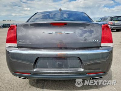 Zdjęcie 6 z 13 samochodu: 2015 CHRYSLER 300C VIN:2C3CCAKG5FH899645 - miniatura
