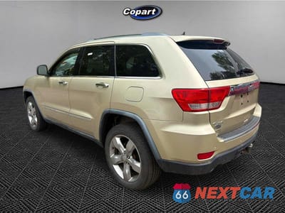 Trzecie zdjęcie samochodu z tyłu: 2011 JEEP GRAND CHEROKEE OVERLAND VIN:1J4RR6GT8BC605637 - miniatura