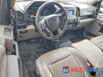 Zdjęcie 8 z 12 samochodu: 2019 FORD F150 VIN:1FTMF1C53KKD00412 - miniatura