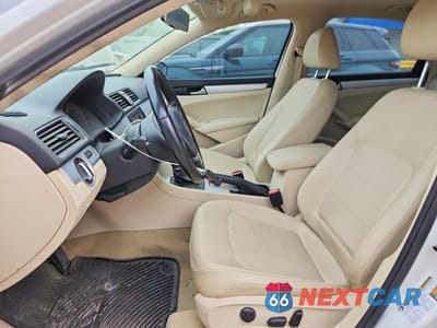 Zdjęcie 7 z 12 samochodu: 2012 VOLKSWAGEN PASSAT SE VIN:1VWBN7A39CC036457 - miniatura