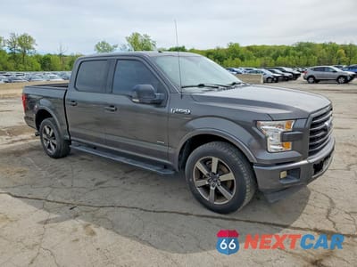 Czwarte zdjęcie samochodu z boku: 2017 FORD F150 SUPERCREW VIN:1FTEW1CG7HKD05787 - miniatura