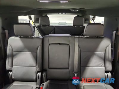 Zdjęcie 10 z 13 samochodu: 2025 CHEVROLET SUBURBAN K1500 Z71 VIN:1GNS6DRD0SR280125 - miniatura