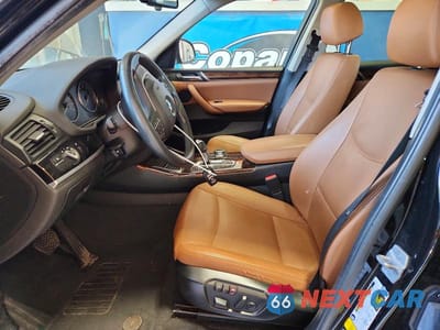 Zdjęcie 7 z 13 samochodu: 2017 BMW X3 XDRIVE28I VIN:5UXWX9C33H0W73858 - miniatura