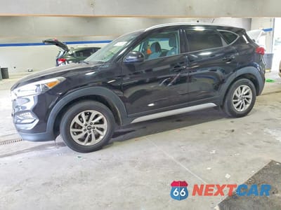 2017 HYUNDAI TUCSON SE KM8J3CA42HU382496 - główne zdjęcie licytacji z USA - miniatura