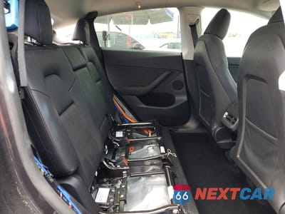 Zdjęcie 11 z 14 samochodu: 2024 TESLA MODEL Y VIN:7SAYGDED8RF032889 - miniatura