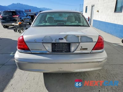 Zdjęcie 6 z 12 samochodu: 2004 FORD CROWN VICTORIA VIN:2FAFP74WX4X132158 - miniatura