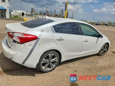 Trzecie zdjęcie samochodu z tyłu: 2015 KIA FORTE EX VIN:KNAFX4A82F5434382 - miniatura