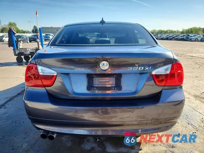 Zdjęcie 6 z 12 samochodu: 2007 BMW 328 XI VIN:WBAVC93527KX56482 - miniatura