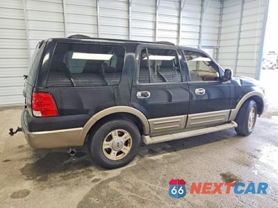 Trzecie zdjęcie samochodu z tyłu: 2004 FORD EXPEDITION EDDIE BAUER VIN:1FMRU17W94LB62141 - miniatura