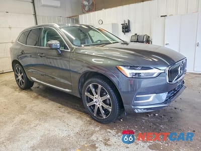 Czwarte zdjęcie samochodu z boku: 2021 VOLVO XC60 T5 INSCRIPTION VIN:YV4102RL7M1728232 - miniatura