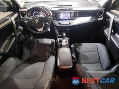 Zdjęcie 8 z 14 samochodu: 2016 TOYOTA RAV4 XLE VIN:2T3RFREV9GW448449 - miniatura