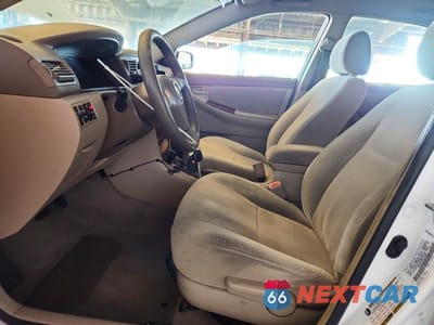 Zdjęcie 7 z 12 samochodu: 2008 TOYOTA COROLLA LE VIN:1NXBR32E68Z032590 - miniatura