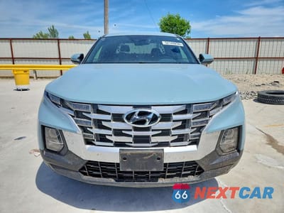 Piąte zdjęcie samochodu w środku: 2023 HYUNDAI SANTA CRUZ SEL VIN:5NTJB4AE7PH040882 - miniatura