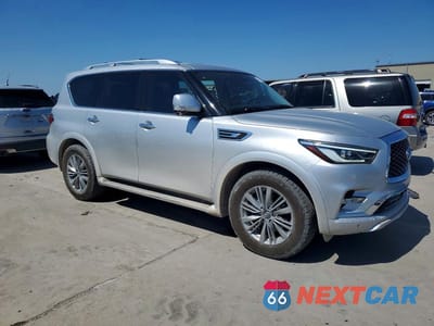 Czwarte zdjęcie samochodu z boku: 2021 INFINITI QX80 LUXE VIN:JN8AZ2AC6M9475706 - miniatura