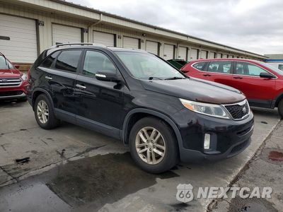 Czwarte zdjęcie samochodu z boku: 2014 KIA SORENTO LX VIN:5XYKT4A68EG491459 - miniatura