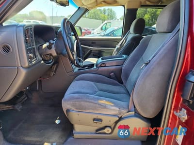 Zdjęcie 7 z 13 samochodu: 2006 CHEVROLET SILVERADO K1500 VIN:1GCEK19Z76E215801 - miniatura