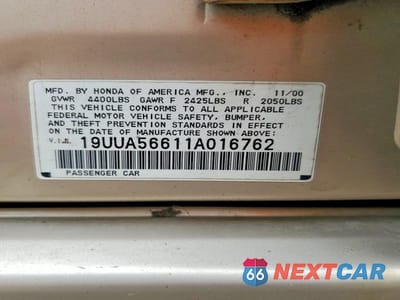 Zdjęcie 12 z 12 samochodu: 2001 ACURA 3.2TL VIN:19UUA56611A016762 - miniatura