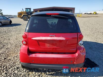 Zdjęcie 6 z 12 samochodu: 2009 SMART FORTWO PURE VIN:WMEEJ31X09K331860 - miniatura