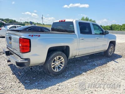 Trzecie zdjęcie samochodu z tyłu: 2017 CHEVROLET SILVERADO K1500 LT VIN:3GCUKREC3HG462711 - miniatura