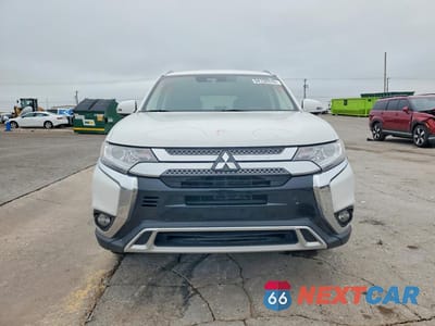 Piąte zdjęcie samochodu w środku: 2020 MITSUBISHI OUTLANDER SE VIN:JA4AZ3A33LZ026980 - miniatura