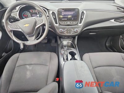 Zdjęcie 8 z 12 samochodu: 2024 CHEVROLET MALIBU LT VIN:1G1ZD5ST5RF178148 - miniatura