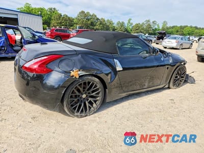 Trzecie zdjęcie samochodu z tyłu: 2017 NISSAN 370Z ROADSTER TOURING VIN:JN1AZ4FH9HM940383 - miniatura