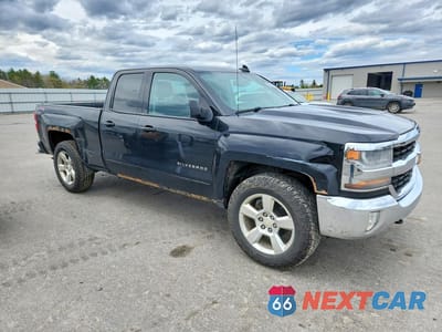 Czwarte zdjęcie samochodu z boku: 2016 CHEVROLET SILVERADO K1500 LT VIN:1GCVKREH9GZ128973 - miniatura
