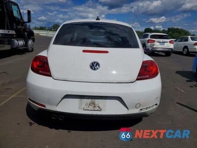 Zdjęcie 6 z 12 samochodu: 2015 VOLKSWAGEN BEETLE 1.8T VIN:3VWJ07AT0FM647488 - miniatura