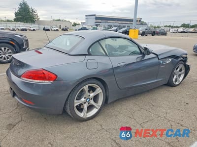 Trzecie zdjęcie samochodu z tyłu: 2016 BMW Z4 SDRIVE28I VIN:WBALL5C56G5A20405 - miniatura