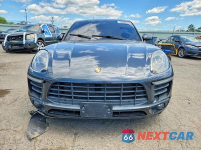 Piąte zdjęcie samochodu w środku: 2017 PORSCHE MACAN GTS VIN:WP1AG2A57HLB56261 - miniatura