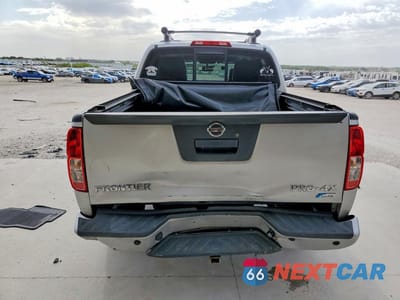 Zdjęcie 6 z 12 samochodu: 2017 NISSAN FRONTIER PRO-4X VIN:1N6DD0EV7HN746595 - miniatura