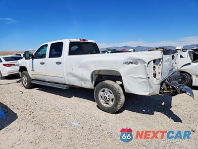Drugie zdjęcie samochodu z przodu: 2014 CHEVROLET SILVERADO K2500 HEAVY DUTY LT VIN:1GC1KXCG6EF186406 - miniatura