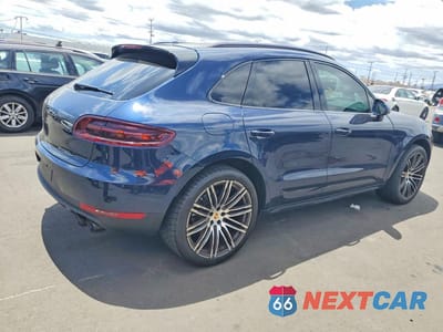 Trzecie zdjęcie samochodu z tyłu: 2017 PORSCHE MACAN GTS VIN:WP1AG2A52HLB55051 - miniatura