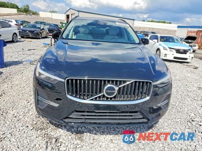 Piąte zdjęcie samochodu w środku: 2023 VOLVO XC60 ULTIMATE VIN:YV4L12DV2P1218504 - miniatura
