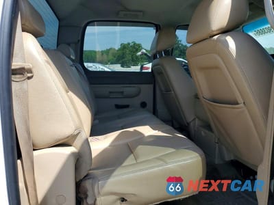 Zdjęcie 10 z 12 samochodu: 2012 GMC SIERRA K2500 SLE VIN:1GT120C80CF164589 - miniatura